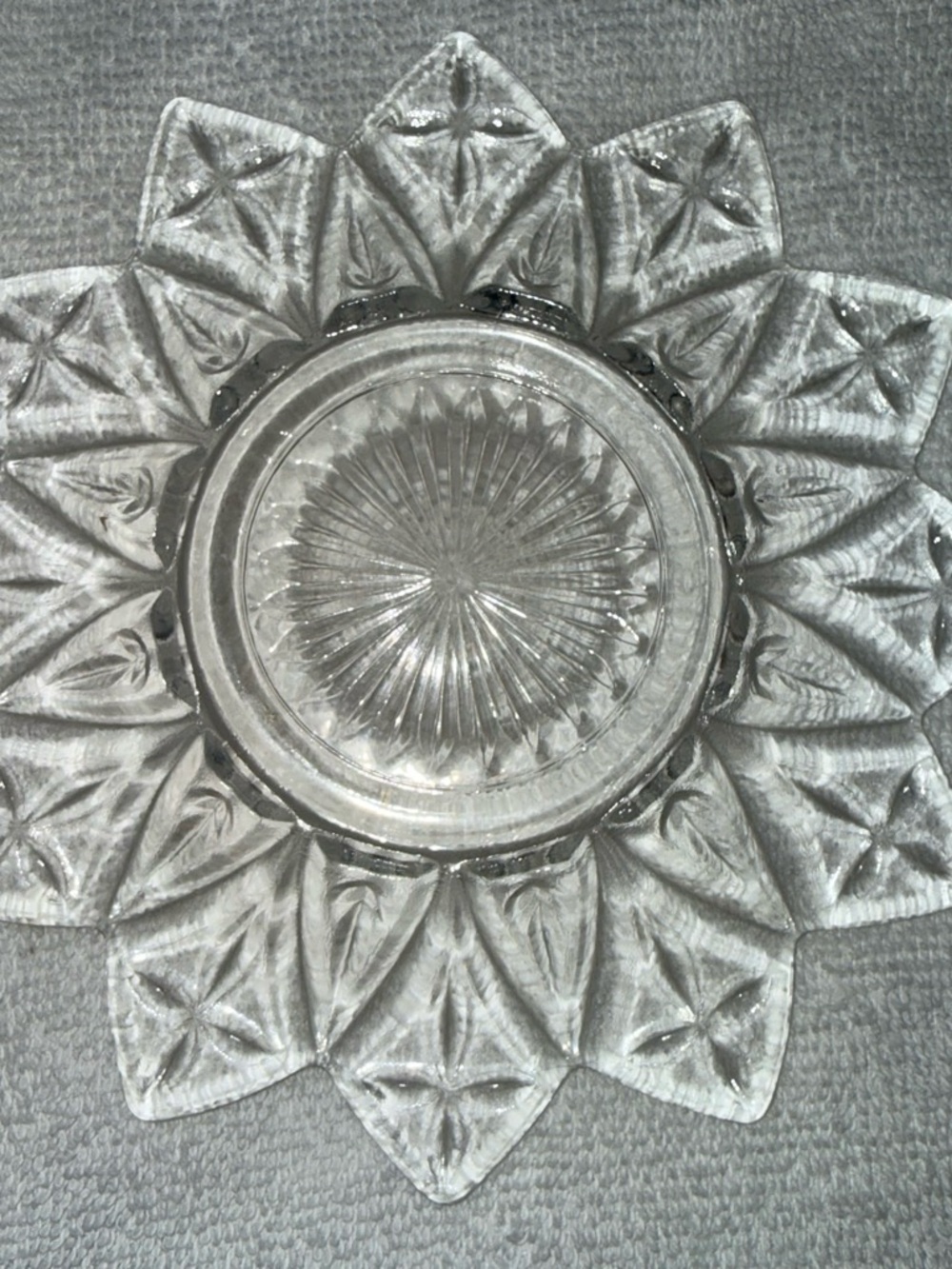 Federal glass